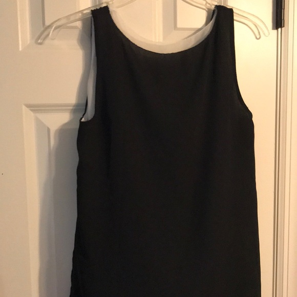 Black and white banana republic top - Picture 5 of 5